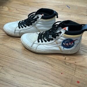 VANS NASA x Sk8- 46 MTE DX High Space Voyager size 11